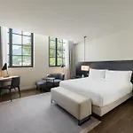 Hilton Szálloda Como