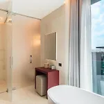 Отель Hilton
