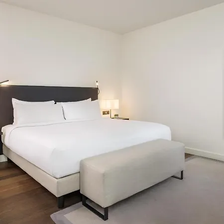 Hilton Hotel Como