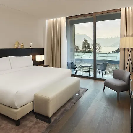 Hilton Como