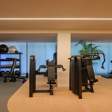 Hilton Hotel 4*