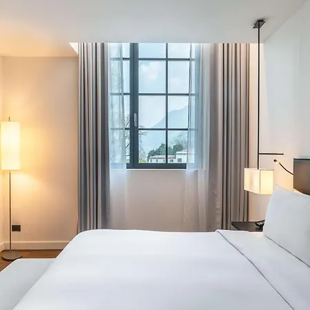 科莫湖希尔顿酒店 科莫