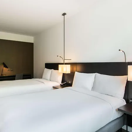 Hilton Hotel 4*