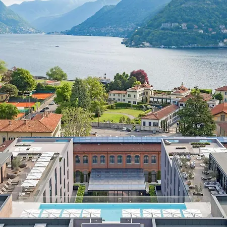 Hilton Hotel 4*
