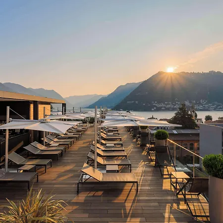 科莫湖希尔顿酒店