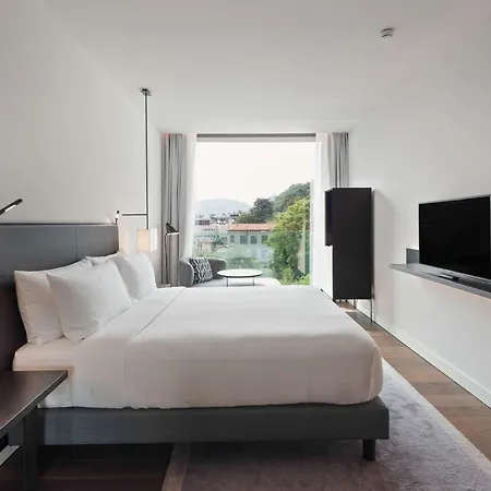 Hilton 4* Como